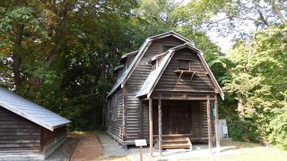 北海道大学の構内にはありません