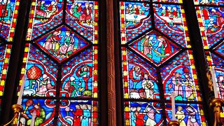 サント・シャペルは光の宝石箱