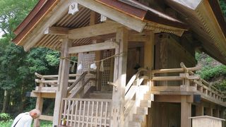 こちらも忘れずにお参りを