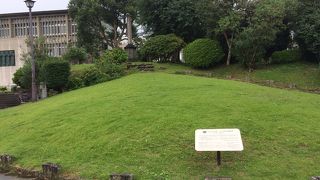 NHKから坂を上ります