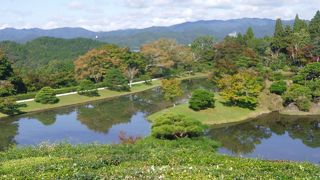 池泉回遊式庭園の白眉　期待以上の素晴らしさ