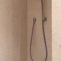 シャワー(シャワーカーテンは無い)