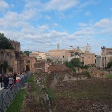 遺跡が広がっています