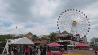 たくさんのお店