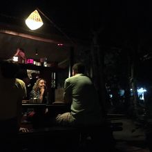 お洒落な雰囲気、外国人客いっぱい