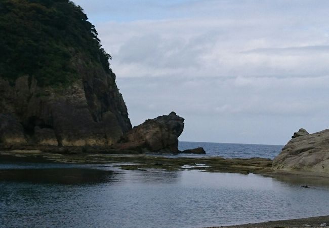 蛙の形をした島が目前