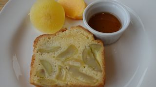 田沢湖畔のしゃれた休憩スポット。ランチもケーキも土産品も。