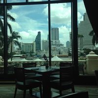 ザ・ロビーから