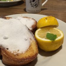 レモンシュガーのフレンチトースト