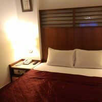 明るい・綺麗な部屋ですね。まぁ、スイートと言ってもそれなりで