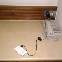 あ、これが一つしかないコンセントです。