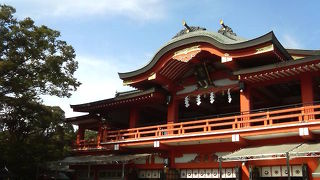 10月で七五三の参拝客が多かったです