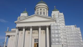 何度か横を通りましたし、中にも入りましたが一番印象に残ったのは・・・