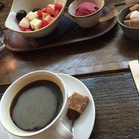 朝食(1) フレンチトーストについていたフルーツ