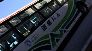 飛騨路を走る路線バス