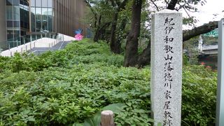  東京ガーデンテラス紀尾井町のすぐ脇です