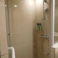 シャワーブース