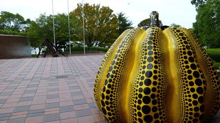 草間彌生のあの作品が・・・