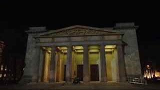 ギリシャ風の建物