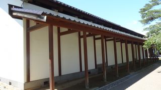 隅にあるので見落とさないように