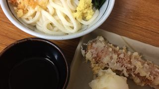 駅に近いうどん屋さん