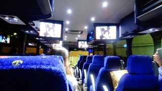 ホテルと空港をつなぐ