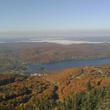 山頂から見下ろす