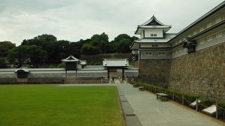 きれいな三階建ての櫓