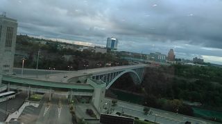 アメリカが近い！