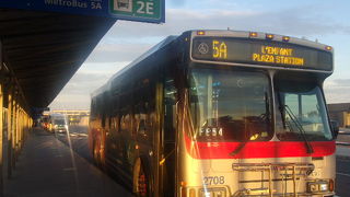 IADから市街地への路線バス、渋滞に注意が必要です