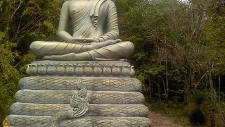 登るのに一苦労