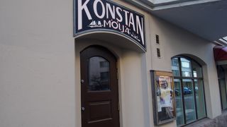 バイキング形式の地元料理