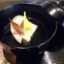 蟹しんじょのお椀