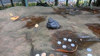 お社が立派です