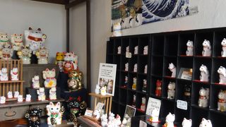 可愛い招き猫が一杯