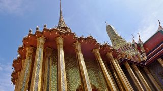 尖塔があるのでひときわ目立ちました