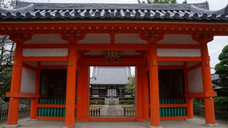 今では南大門だけがかつての威容を示すもののように思います