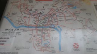 旧市街だけなら歩いていった方が分かりやすいかも。