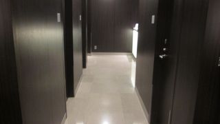 シャワールーム専用の受付があります