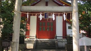 160年前の天水桶があります