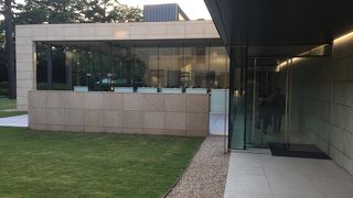 ハコが良いので、展示も良く感じます