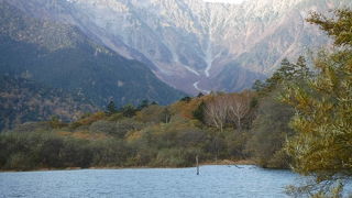 霧で人気の大正池