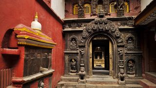 場所が分かりにくいですが、ここは外せません