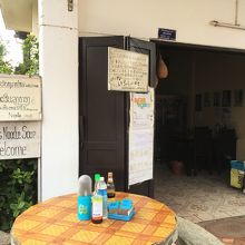 アヤシゲな外観ですが問題なし笑