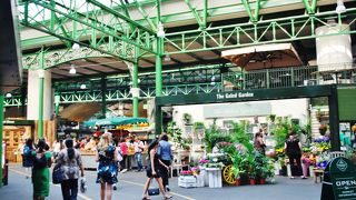 ロンドン人の胃袋、賑やかなマーケット