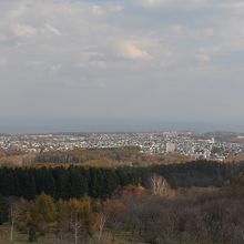 天都山展望台からの眺め