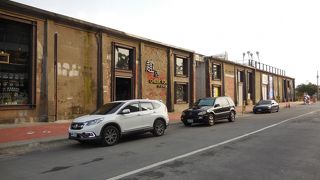 レンガ倉庫をデザイナーズショップのリユース