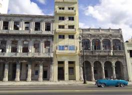 Casa Malecon Habana