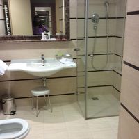 広いバスルーム