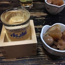 地酒の赤城山と付き出し